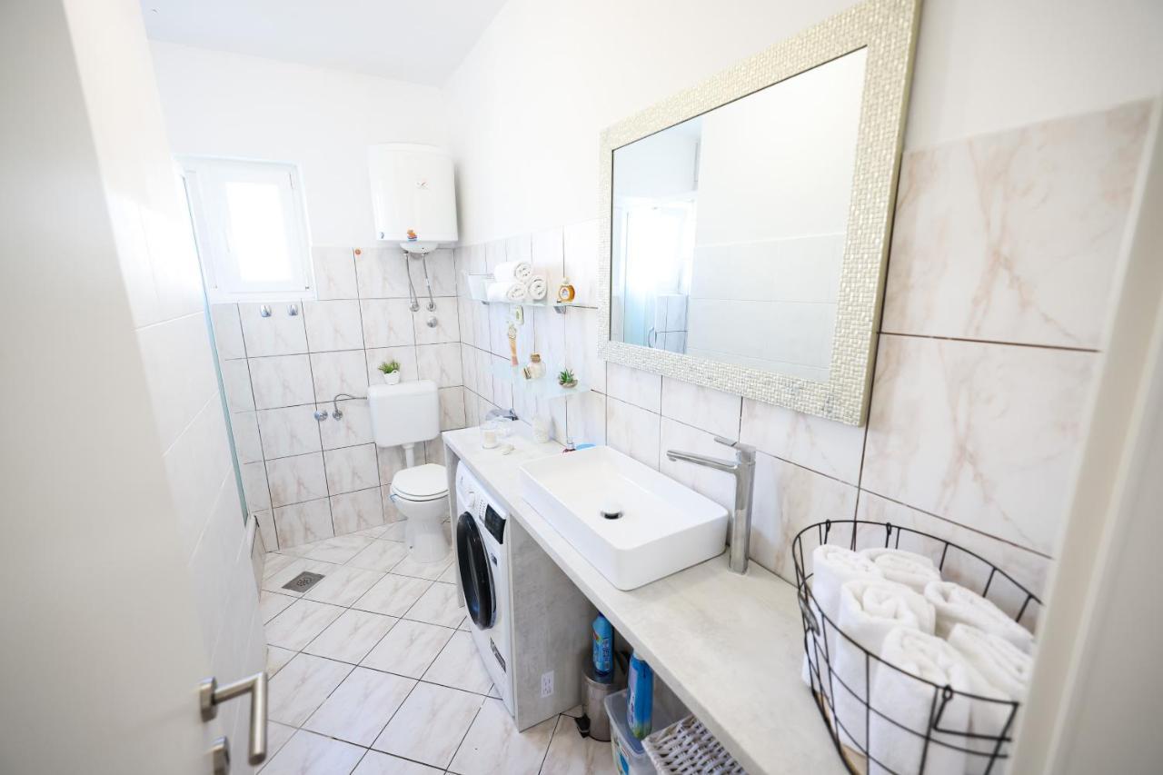 Apartman Heder 자다르 외부 사진